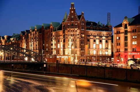 Europe, Germany, Hamburg, historic warehouse district, view from the customs canal to the former