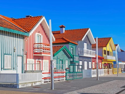 Traditional wooden striped houses, Costa Nova do Prado, Aveiro, Portugal, Europe