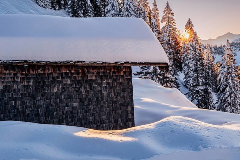 Hut, sunrise snow tour on the Tegelberg in the Allgäu in Bavaria. Winter Wonder Land, Germany,