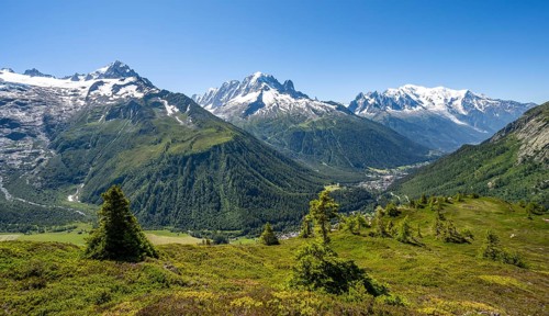 Mountain panorama with glaciated mountain peaks, Aiguille de Chardonnet with Glacier du Tour,
