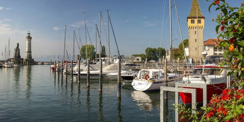 Harbour with Bavarian Lion, lighthouse and man tower, Lindau, Lake Constance, Bavaria, Germany,