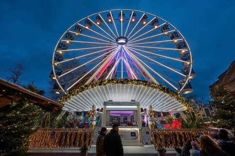 Ferris wheel at the winter village, Christmas market at dusk, Jakobsplatz, Nuremberg, Middle