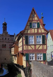 The Malerwinkelhaus with a view of the Main Gate on Breitbach, Marktbreit town, Litzingen district,