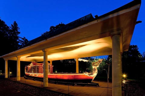 Pillnitz magnificent gondola