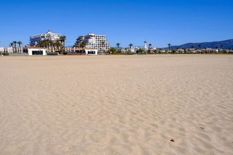 Sandy beach beach, Empuriabrava, Gulf of Roses, near Girona, Catalonia, Costa Brava, Spain, Europe