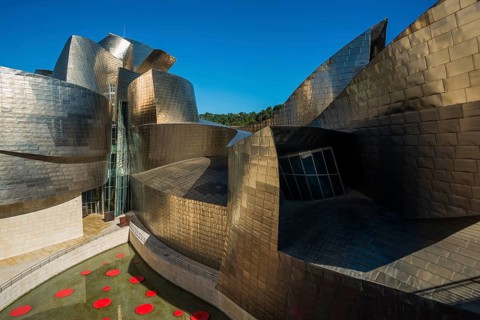Guggenheim Museum Bilbao, architect Frank O. Gehry, Bilbao, Basque Country, Spain, Europe