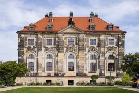 Archive of the avant-gardes