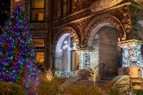 Detroit, Michigan, The Whitney, an upscale restaurant decorated for the holidays. The mansion was