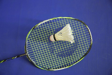 Badminton racket with shuttlecock, sport, badminton, sports equipment, racket, blue, white, studio