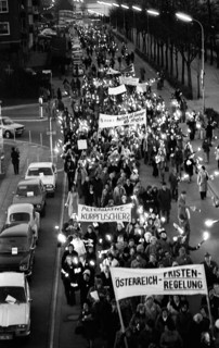 The woman's protests of the SPD, DGB and DKP against the abortion paragraph 218 on 26.2.1975 in