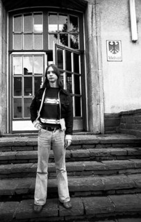Unemployed or without an apprenticeship after leaving school was not uncommon in the 1970s, as seen