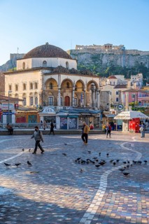 Tzisdarakis Mosque and Acropolis, Monastiraki Square, Athens, Attica, Greece, Europe