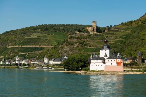 Pfalzgrafenstein Castle with Gutenfels Castle, Kaub, Upper Middle Rhine Valley,