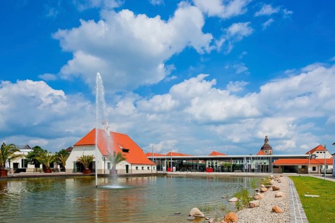 (Copyright © Sylvio Dittrich +49 1772156417) In 1999, the so-called Neue Messe was opened in the