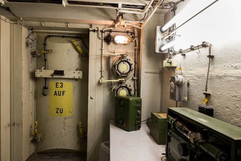 Stasi bunker Lübschützer Teiche