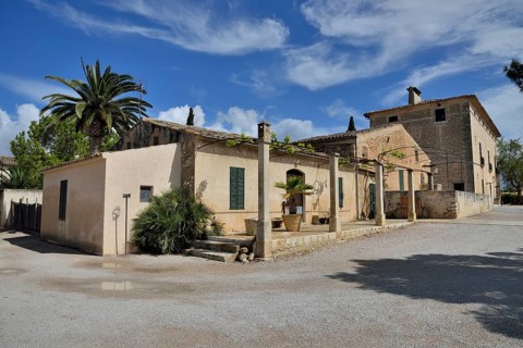Main building of the wine-growing estate Ribas, Bodegas Ribas, Consell, Majorca, Balearic Islands,