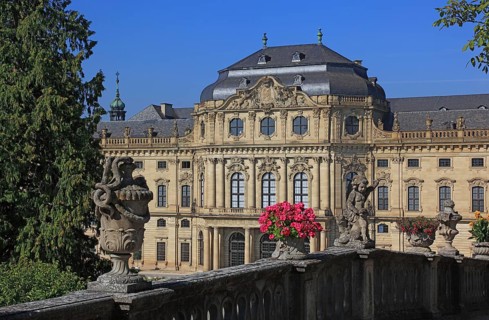 The Würzburg Residenz, putti on the bastion, park side, UNESCO World Heritage Site, Würzburg, Lower