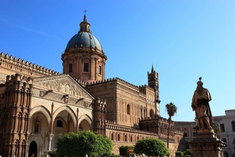 City of Palermo, the Cathedral Maria Santissima Assunta, the portal in the Spaet Gothic style and