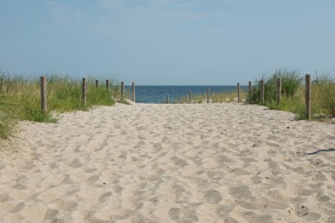 Beach access, south beach, Göhren, Rügen Island, Mecklenburg-Western Pomerania, Germany, Europe