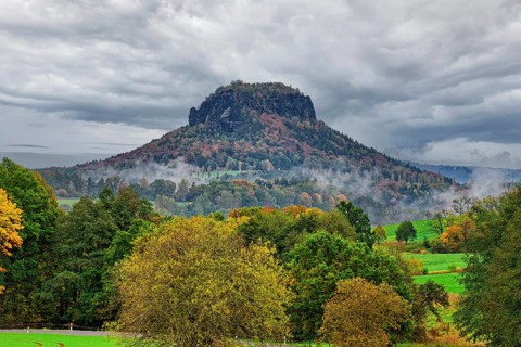 Autumn atmosphere, Saxon Switzerland with Lilienstein, Elbe Sandstone Mountains, Saxony, Germany,