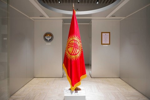 Kyrgyz flag, exhibition in the State History Museum, interior photo, Bishkek, Kyrgyzstan, Asia