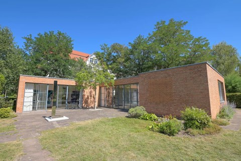 Mies van der Rohe House, House Lemke, Oberseestraße, Alt-Hohenschönhausen, Lichtenberg, Berlin,
