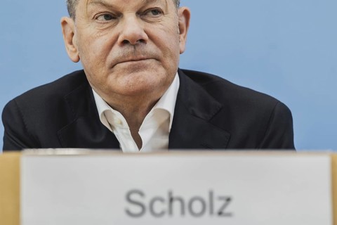Olaf Scholz (SPD), Federal Chancellor, recorded at a federal press conference on current domestic