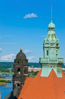 View from the Hausmannsturm to the Georgetor of the Residenzschloss and the tower of the Ständehaus