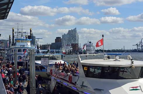 Europe, Germany, Hanseatic City of Hamburg, Elbe, Elbe Philharmonic Hall, glass facade, harbour