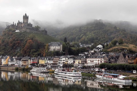 Fog in Cochem on the Moselle, Reichsburg, 01.10.2020