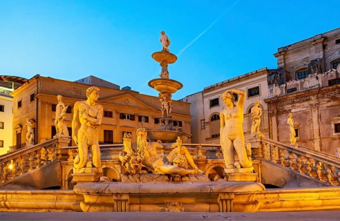 Praetorian Fountain by night, Piazza Pretoria, Palermo, Sicily, Italy, Europe