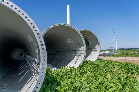 Repowering, dismantled Enercon E-58 wind turbine in a wind farm near Issum, 9 older wind turbines