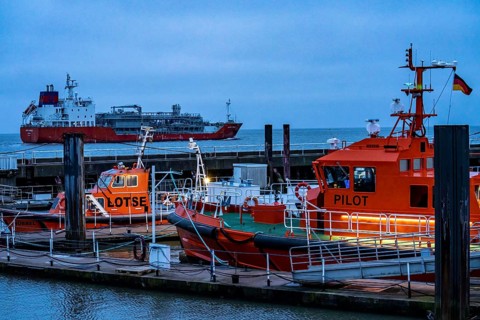 Pilot boats, Pilot Boats, at the pier at the Alte Liebe in the harbour of Cuxhaven, cargo ship
