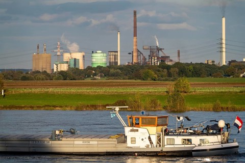 Hüttenwerke Krupp-Mannesmann, HKM in Duisburg-Hüttenheim, 2 blast furnaces, coking plant, cargo