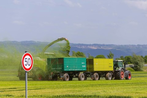 A Claas Jaguar 940 forage harvester at Grasmad in a field near Bannewitz, Bannewitz, Saxony,