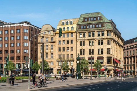 Königsalle on the corner of Theodor-Körner-Straße, City of Düsseldorf, North Rhine-Westphalia,