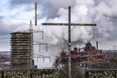 The Thyssenkrupp Steel steelworks in Duisburg-Marxloh, on the Rhine, coking plant unloading tower,