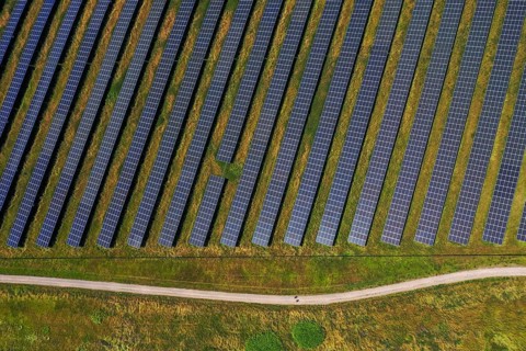 Dortmund, North Rhine-Westphalia, Germany, Deusenberg solar park. The ground-mounted system is