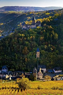 View of Bacharach with Stahleck Castle, the Liebesturm and the Steeger Tor, Upper Middle Rhine