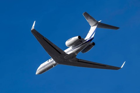 Aircraft Private jet Gulfstream V (G-V), N25CP