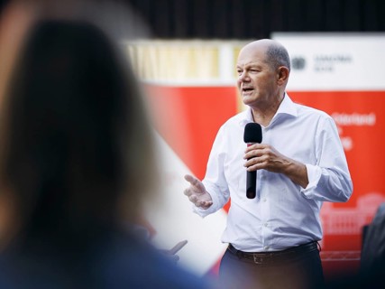Federal Chancellor Olaf Scholz, (SPD), pictured during a citizens' dialogue in Seelow. 29.08.2024