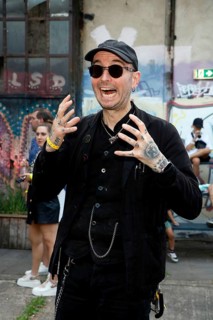 Mark Benecke at the opening of the Tim Burton exhibition in the Radsetzerei on the RAW site in