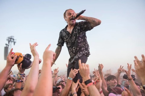 Ingo Knollmann, singer of the Donots at the Crodwsurfing at the Highfield Festival on Friday,
