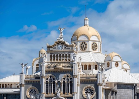 Exterior view, Basílica de Nuestra Señora de Los Ángeles, Cartago, Costa Rica, Central America