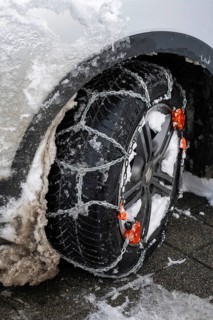 Car snow chains