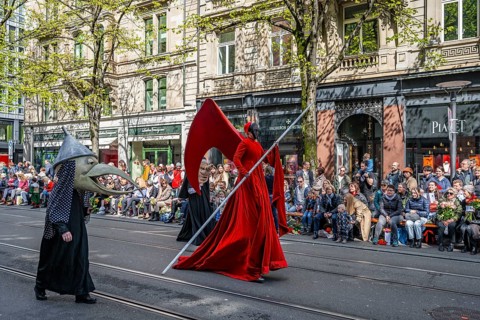 Costumed participants of the guest canton Schwyz, parade of the historically costumed guildsmen,