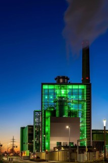 The Lausward combined heat and power plant in Düsseldorf, gas and steam turbine power plant,