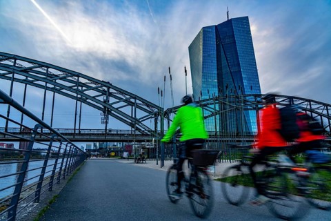 Building of the European Central Bank, ECB, on the Main in Frankfurt, cycle path on the banks of