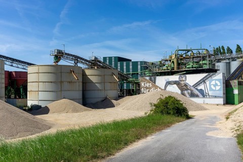 Holemans Ellerdonk gravel works, near Wesel, gravel quarrying, gravel extraction, North