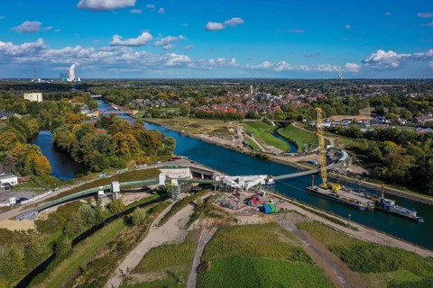 Castrop-Rauxel, North Rhine-Westphalia, Germany, new construction of a bridge -jump over the